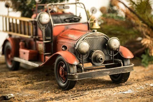 1930's Vintage Style Fire Truck with Open Cab